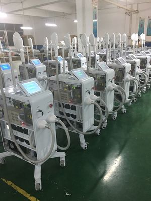 ODM 4000Wの皮療法IPLの毛の取り外し装置OPT SHRの技術