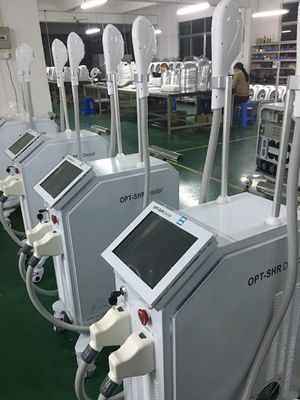 ODM 4000Wの皮療法IPLの毛の取り外し装置OPT SHRの技術